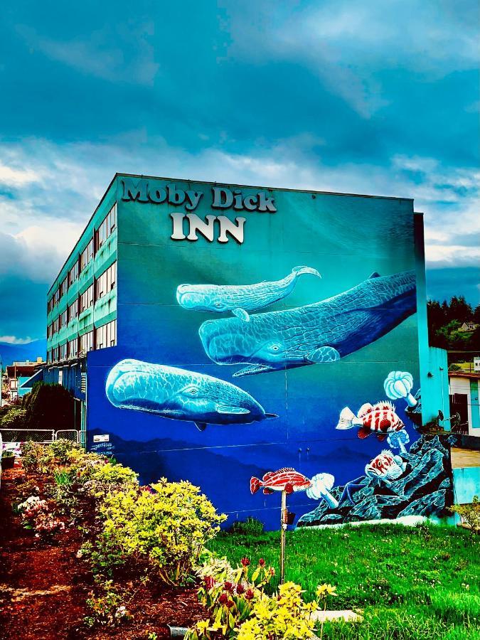 Moby Dick Inn Prince Rupert Bagian luar foto